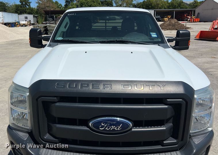 image for item EJ2998 2015 Ford F250 Super Duty XL SuperCab pickup truck