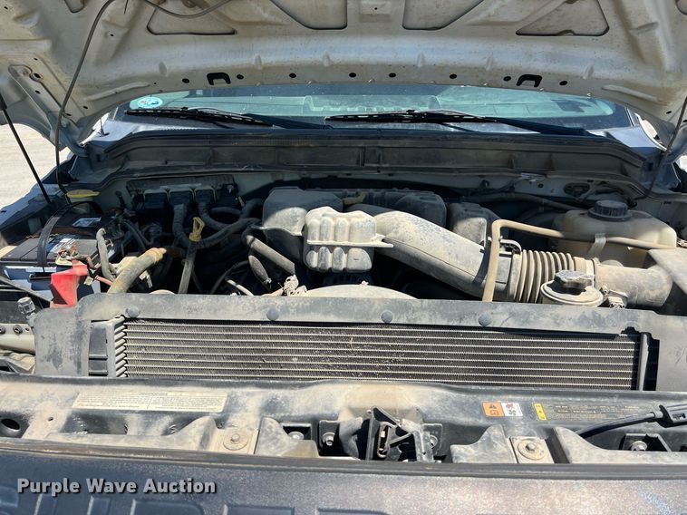 image for item EJ2998 2015 Ford F250 Super Duty XL SuperCab pickup truck