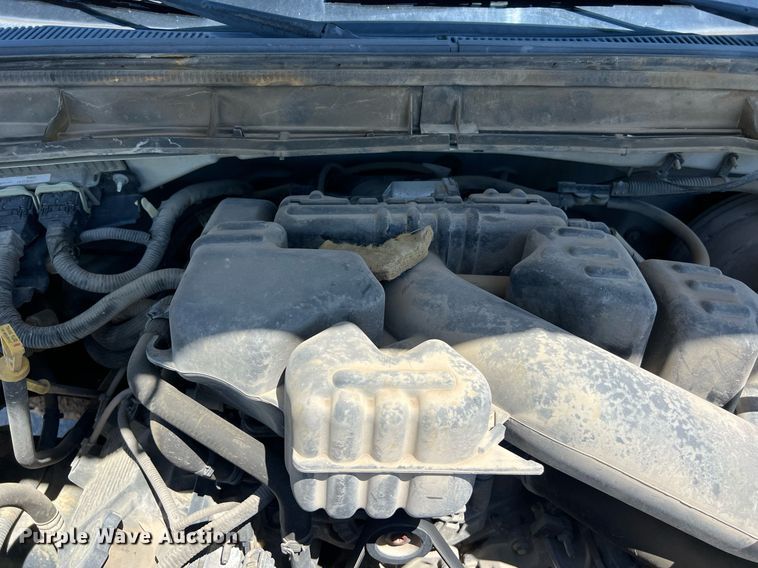 image for item EJ2998 2015 Ford F250 Super Duty XL SuperCab pickup truck