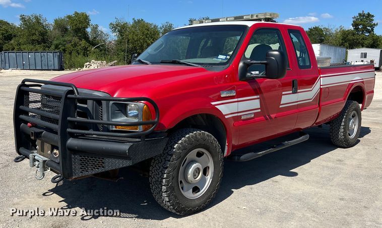 image for item EJ3000 2005 Ford F350 Super Duty XL SuperCab pickup truck