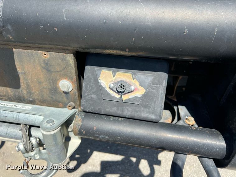 image for item EJ3000 2005 Ford F350 Super Duty XL SuperCab pickup truck