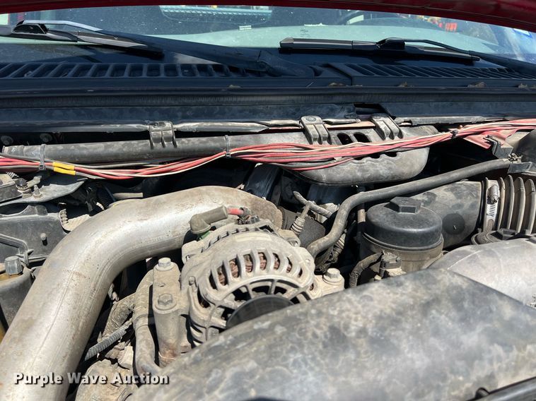 image for item EJ3000 2005 Ford F350 Super Duty XL SuperCab pickup truck