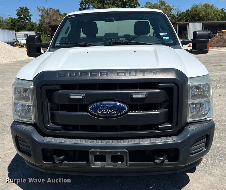 image for item EJ3001 2016 Ford F250 Super Duty XL SuperCab pickup truck