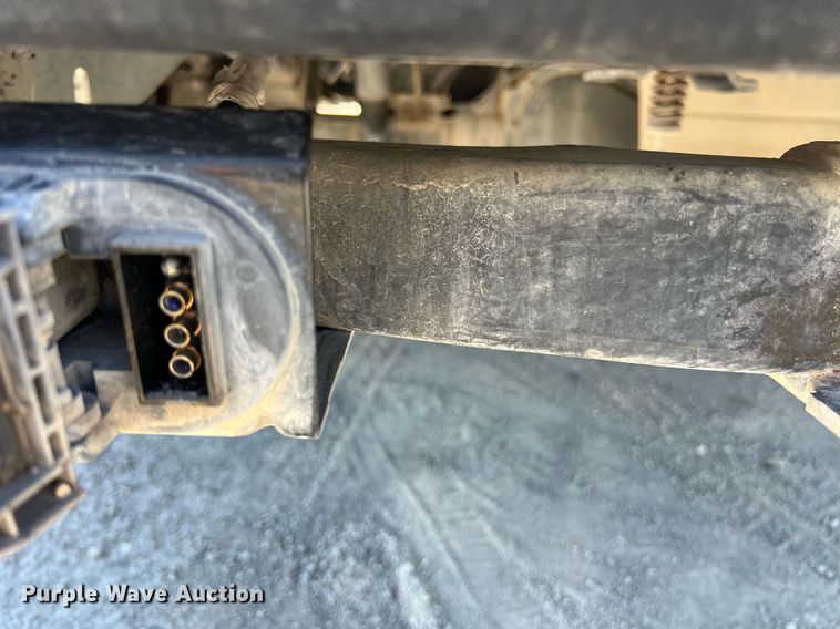 image for item EJ3001 2016 Ford F250 Super Duty XL SuperCab pickup truck