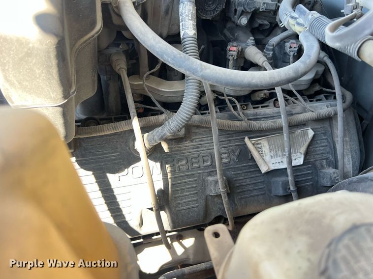 image for item EJ3001 2016 Ford F250 Super Duty XL SuperCab pickup truck