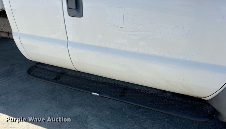 image for item EJ3002 2010 Ford F450 Super Duty XL SuperCab dump truck