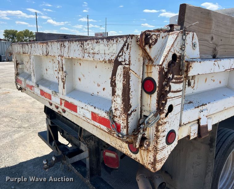 image for item EJ3002 2010 Ford F450 Super Duty XL SuperCab dump truck