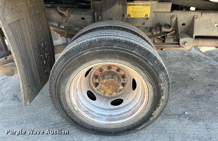 image for item EJ3002 2010 Ford F450 Super Duty XL SuperCab dump truck