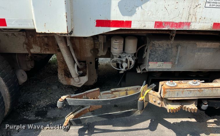 image for item EJ3003 2014 AutoCar Xpeditor  refuse truck