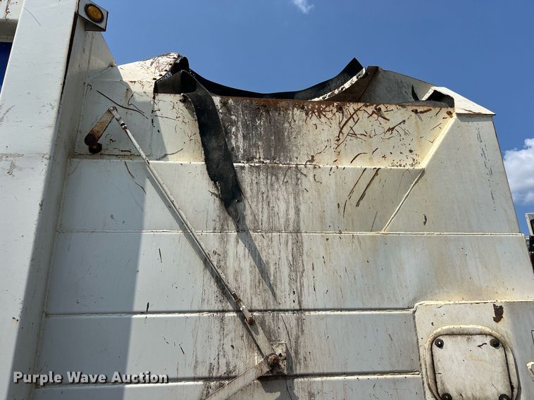 image for item EJ3003 2014 AutoCar Xpeditor  refuse truck