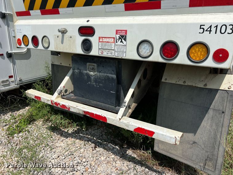 image for item EJ3003 2014 AutoCar Xpeditor  refuse truck