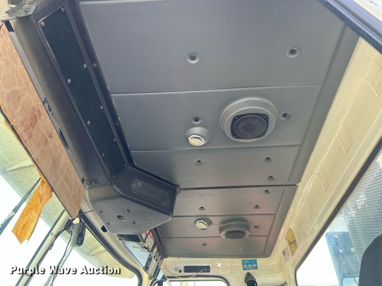 image for item EJ3003 2014 AutoCar Xpeditor  refuse truck