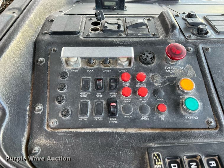 image for item EJ3003 2014 AutoCar Xpeditor  refuse truck