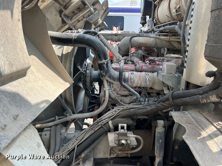 image for item EJ3003 2014 AutoCar Xpeditor  refuse truck