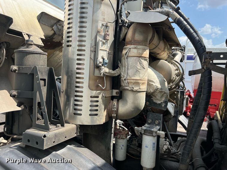 image for item EJ3003 2014 AutoCar Xpeditor  refuse truck