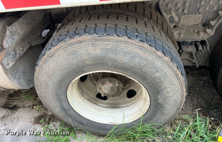 image for item EJ3003 2014 AutoCar Xpeditor  refuse truck