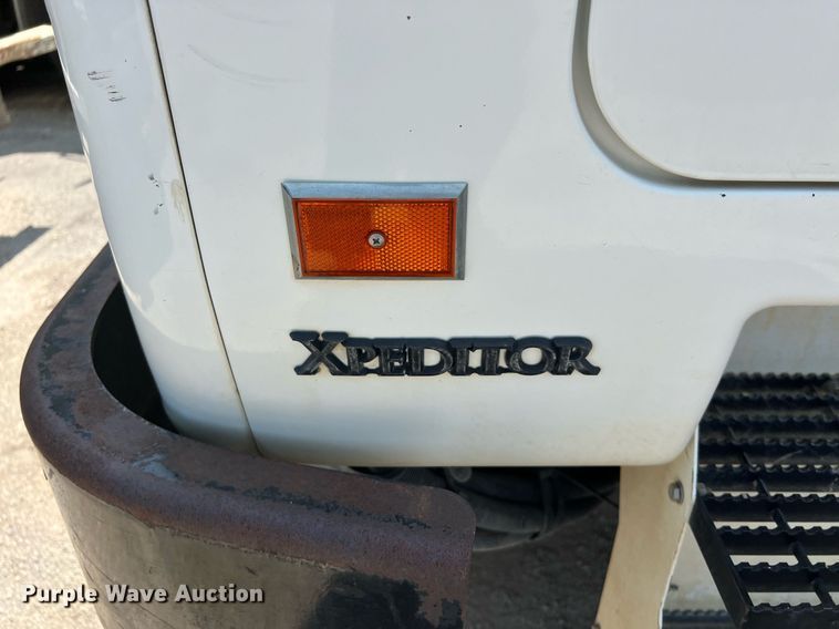 image for item EJ3004 2014 AutoCar Xpeditor refuse truck