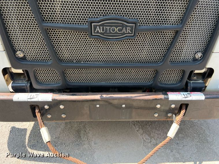 image for item EJ3004 2014 AutoCar Xpeditor refuse truck