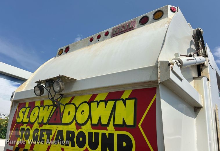 image for item EJ3004 2014 AutoCar Xpeditor refuse truck