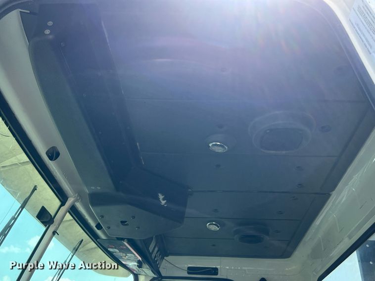 image for item EJ3004 2014 AutoCar Xpeditor refuse truck