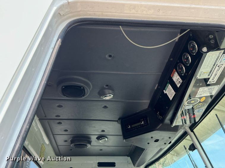 image for item EJ3004 2014 AutoCar Xpeditor refuse truck