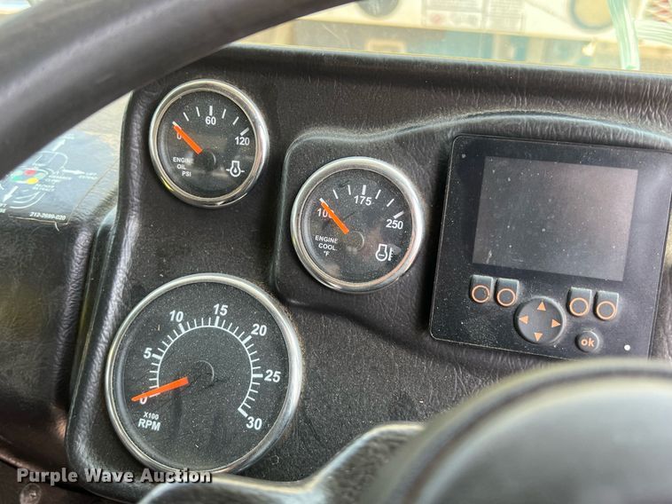 image for item EJ3004 2014 AutoCar Xpeditor refuse truck