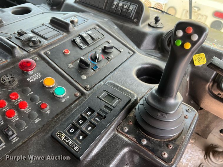 image for item EJ3004 2014 AutoCar Xpeditor refuse truck