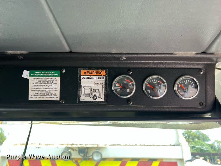 image for item EJ3004 2014 AutoCar Xpeditor refuse truck