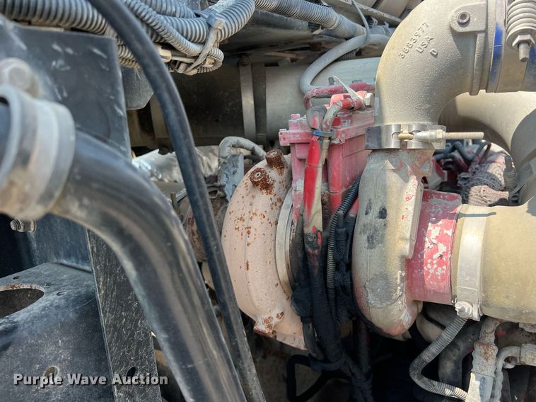 image for item EJ3004 2014 AutoCar Xpeditor refuse truck