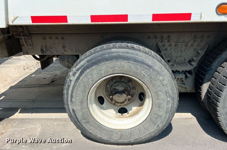 image for item EJ3004 2014 AutoCar Xpeditor refuse truck