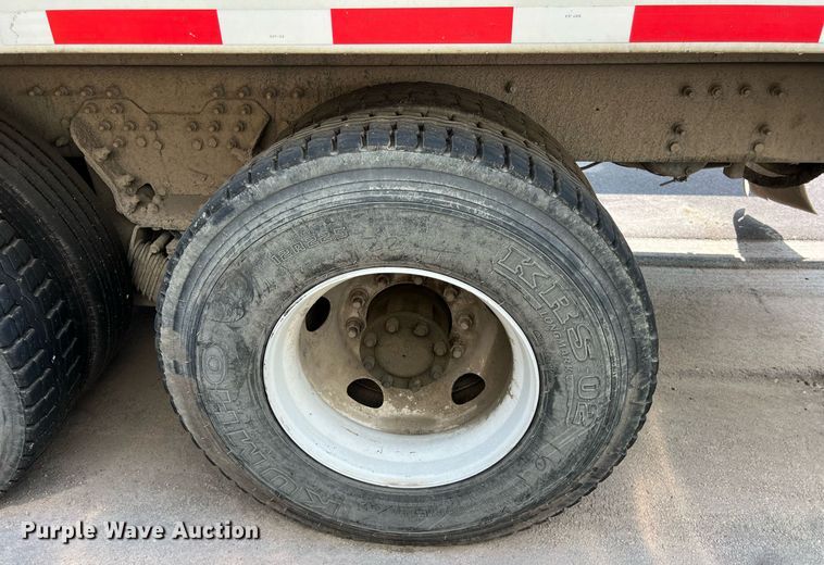 image for item EJ3004 2014 AutoCar Xpeditor refuse truck