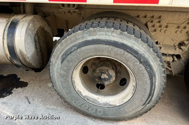 image for item EJ3004 2014 AutoCar Xpeditor refuse truck