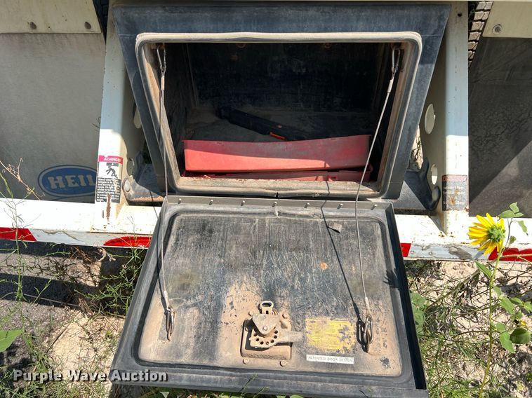 image for item EJ3005 2015 AutoCar Xpeditor refuse truck