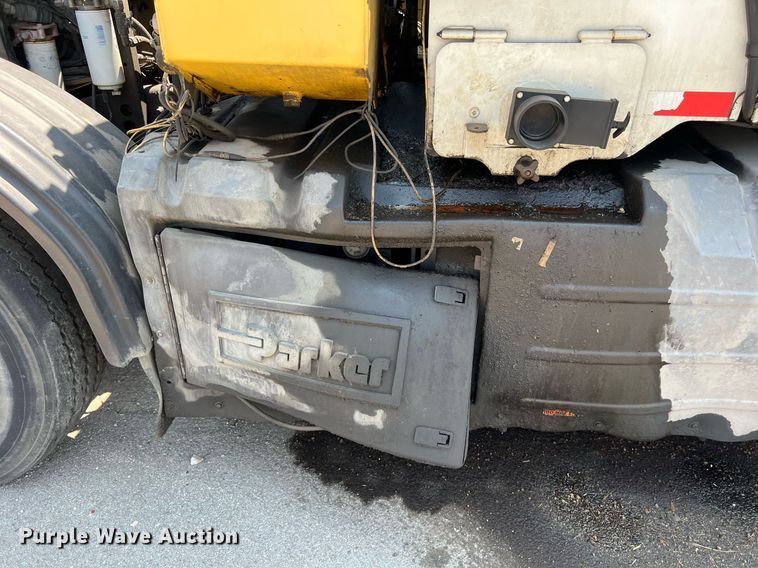 image for item EJ3005 2015 AutoCar Xpeditor refuse truck