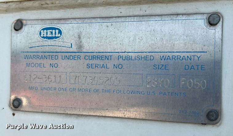 image for item EJ3005 2015 AutoCar Xpeditor refuse truck