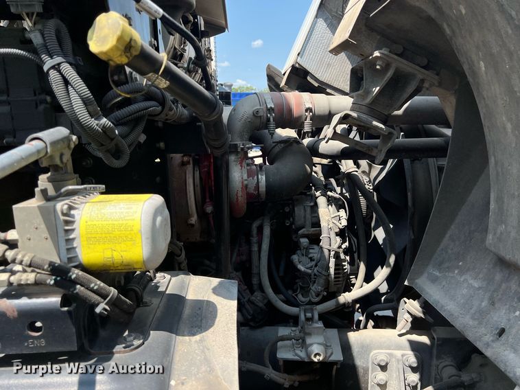 image for item EJ3005 2015 AutoCar Xpeditor refuse truck