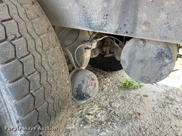 image for item EJ3005 2015 AutoCar Xpeditor refuse truck