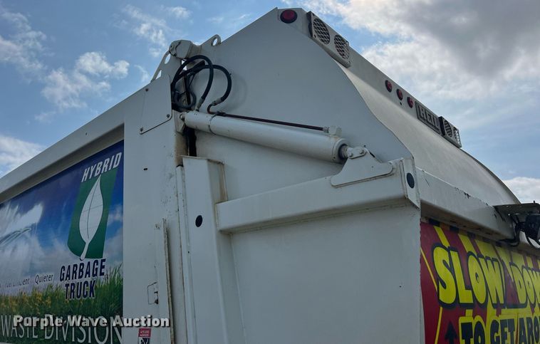 image for item EJ3006 2013 AutoCar Xpeditor refuse truck