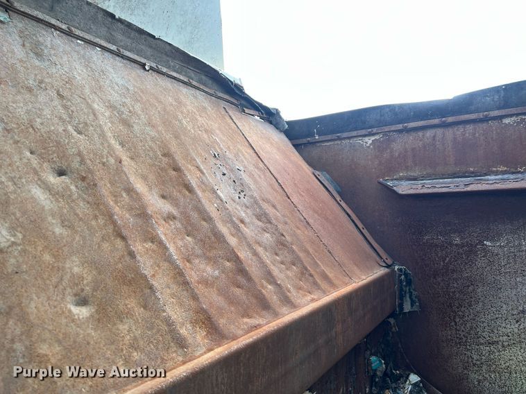 image for item EJ3006 2013 AutoCar Xpeditor refuse truck