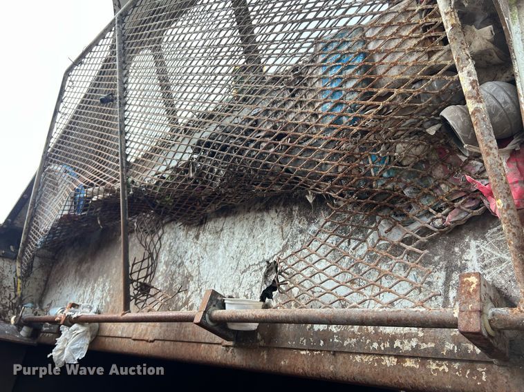 image for item EJ3006 2013 AutoCar Xpeditor refuse truck