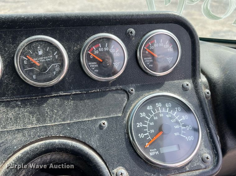 image for item EJ3006 2013 AutoCar Xpeditor refuse truck