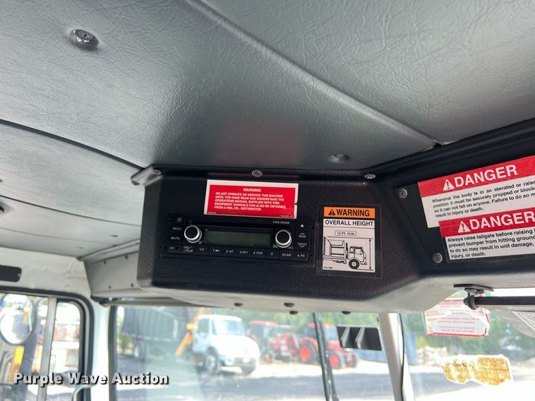 image for item EJ3006 2013 AutoCar Xpeditor refuse truck