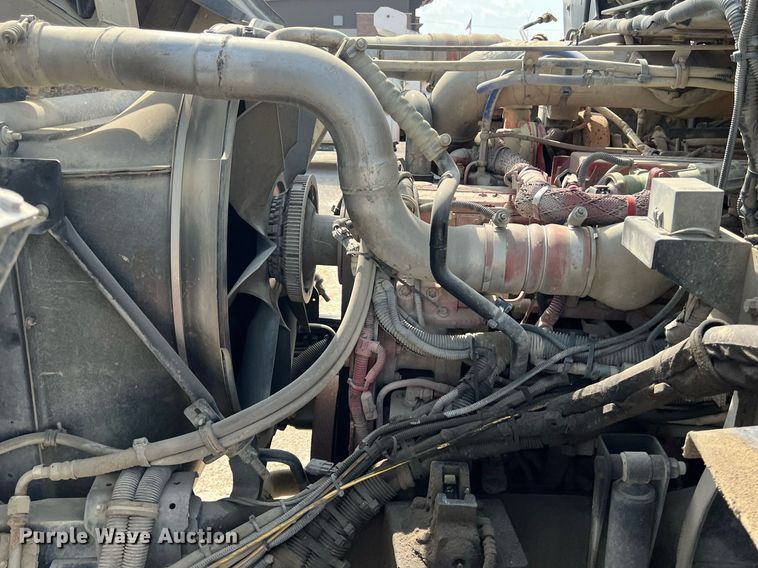 image for item EJ3006 2013 AutoCar Xpeditor refuse truck