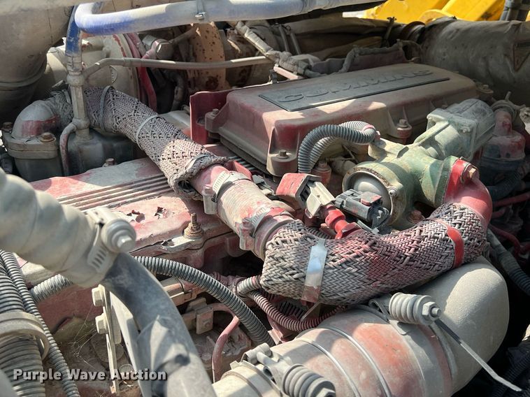 image for item EJ3006 2013 AutoCar Xpeditor refuse truck