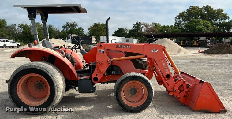 image for item EJ3009 Kubota M5040D MFWD tractor