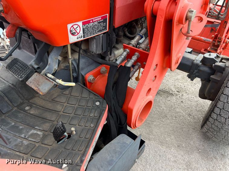 image for item EJ3009 Kubota M5040D MFWD tractor