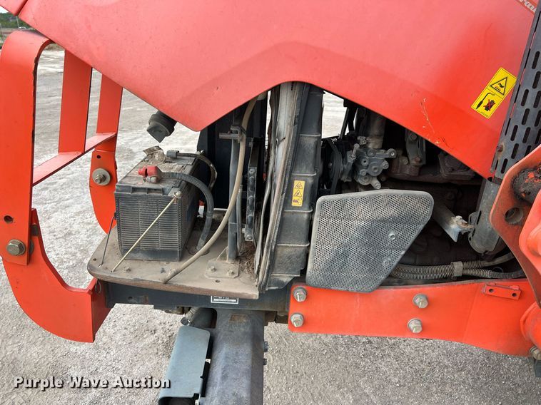 image for item EJ3009 Kubota M5040D MFWD tractor