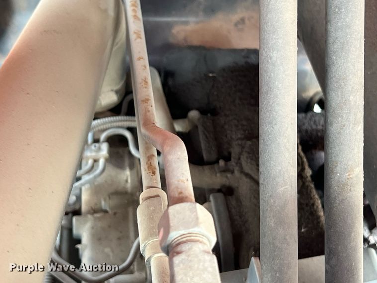 image for item EJ3009 Kubota M5040D MFWD tractor