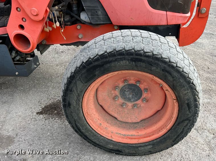 image for item EJ3009 Kubota M5040D MFWD tractor