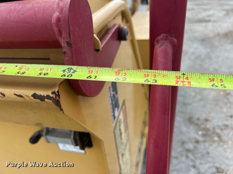 image for item EJ3010 2005 Vermeer BC1000XL wood chipper